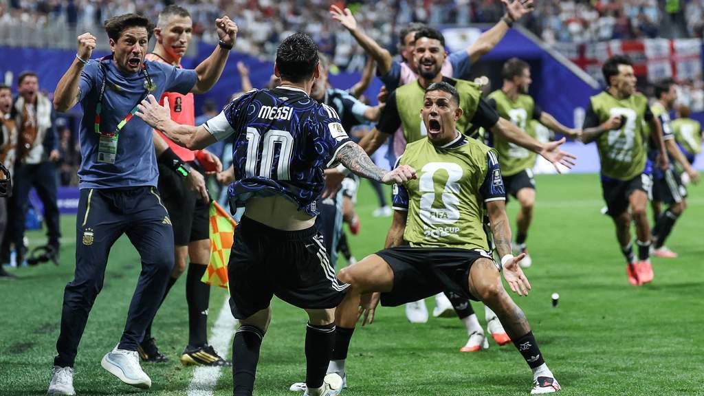Argentina Overcomes England in Dramatic World Cup Semifinal Clash