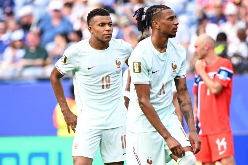 Michael Olise Obsessed with Sealing Historic Real Madrid Transfer