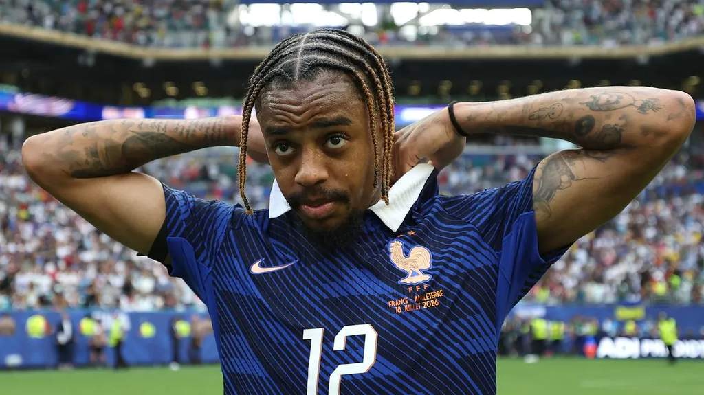 PSG winger Bradley Barcola during a football match amid Arsenal transfer rumors