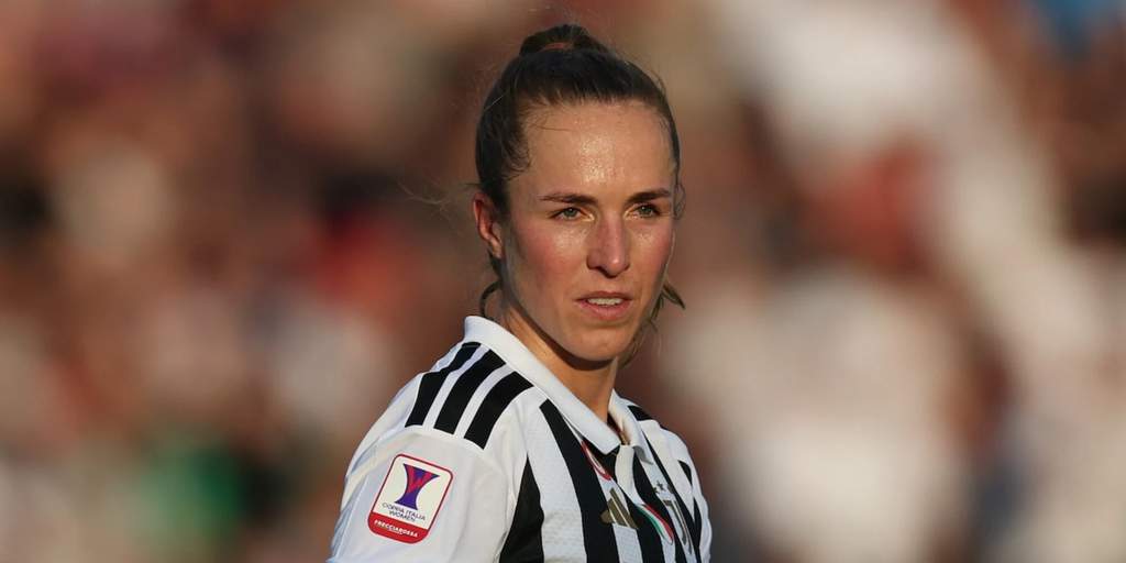 Swiss midfielder Lia Wälti in action prior to her transfer from Juventus Women to Brighton